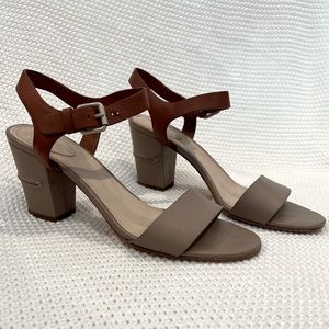 Chloé Tan & Grey Leather Block Heel Sandals 9.5